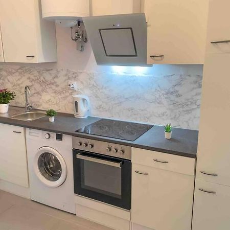 Cosy Studio Near Central Station Apartment Vienna Exterior photo