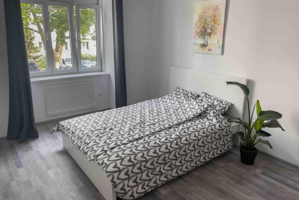 Cosy Studio Near Central Station Apartment Vienna Exterior photo
